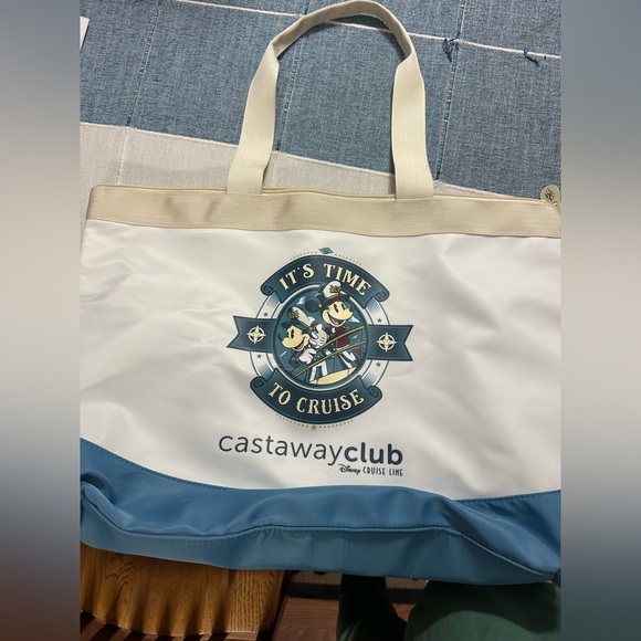 Disney Handbags - Disney Castaway Club Tote
